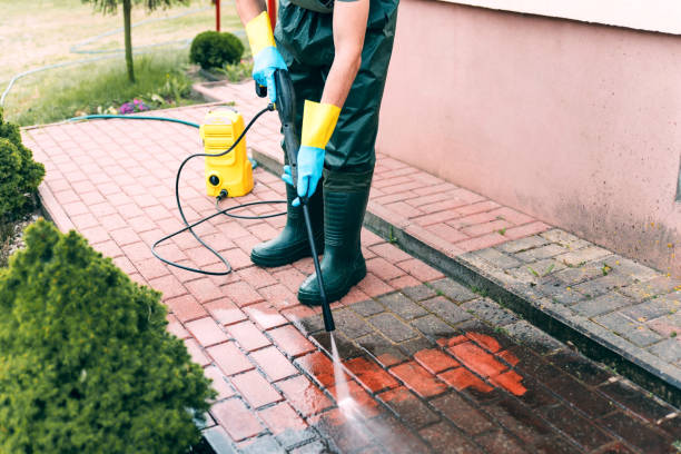 Post-Construction Pressure Washing in Northbrook, IL